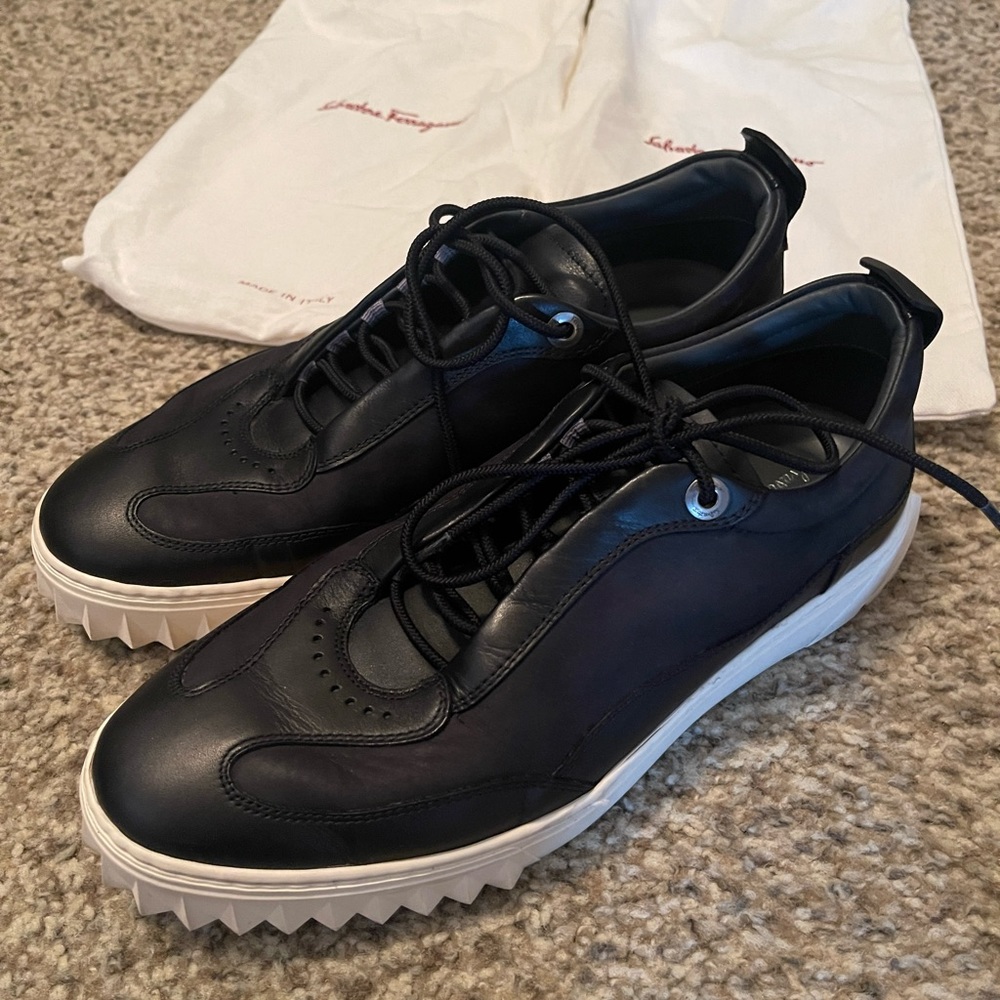Ferragamo mens size uk 8, fits 9-10 us sizes